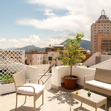 مبيت وإفطار La Terrazza Su باليرمو المظهر الخارجي الصورة