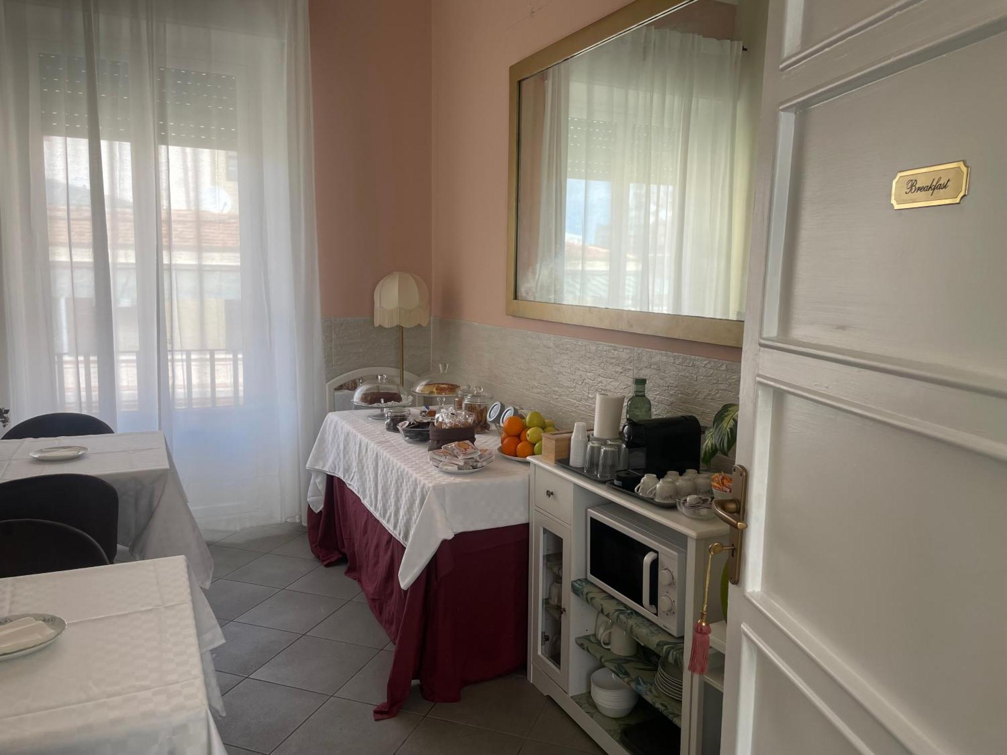 مبيت وإفطار La Terrazza Su باليرمو المظهر الخارجي الصورة